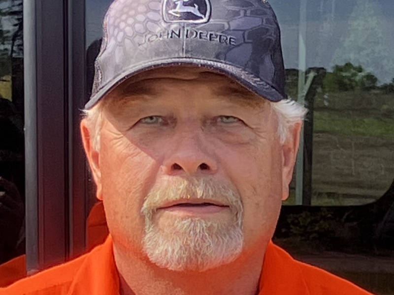 Instructor Tracy "TJ" Jones